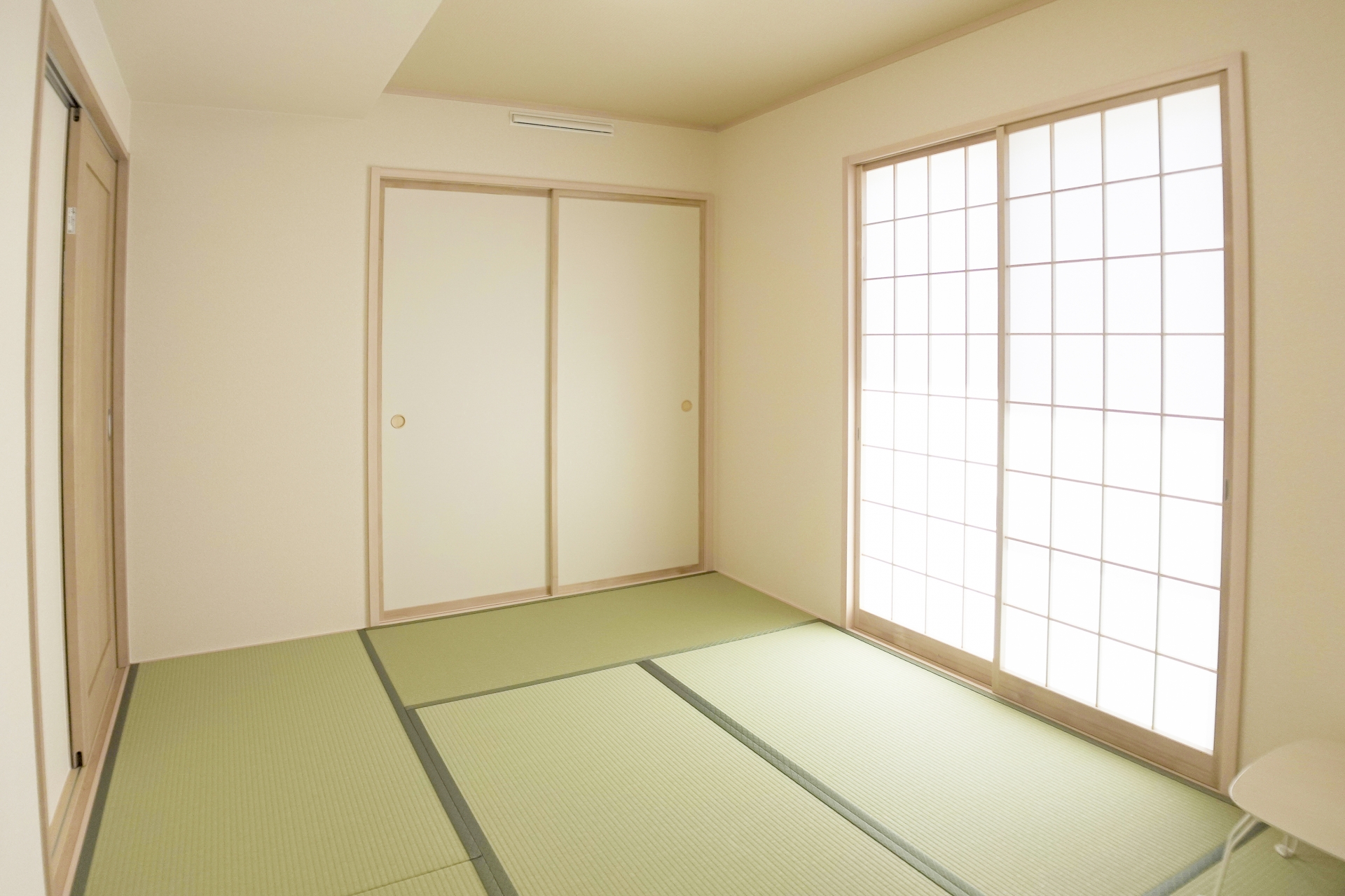 壁紙の張替え